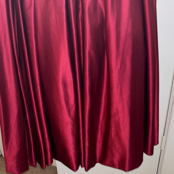 Chic Maroon cranberry red Floral Embellished Dress 12 - Picture 11 of 16